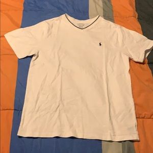 CHILDRENS WHITE POLO SHIRT WITH BLUE BRANDING